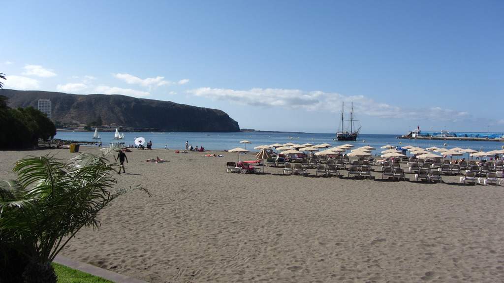 ai997.photobucket.com_albums_af98_deboraruben_H10_20Big_20Sur_20_Tenerife_32.jpg
