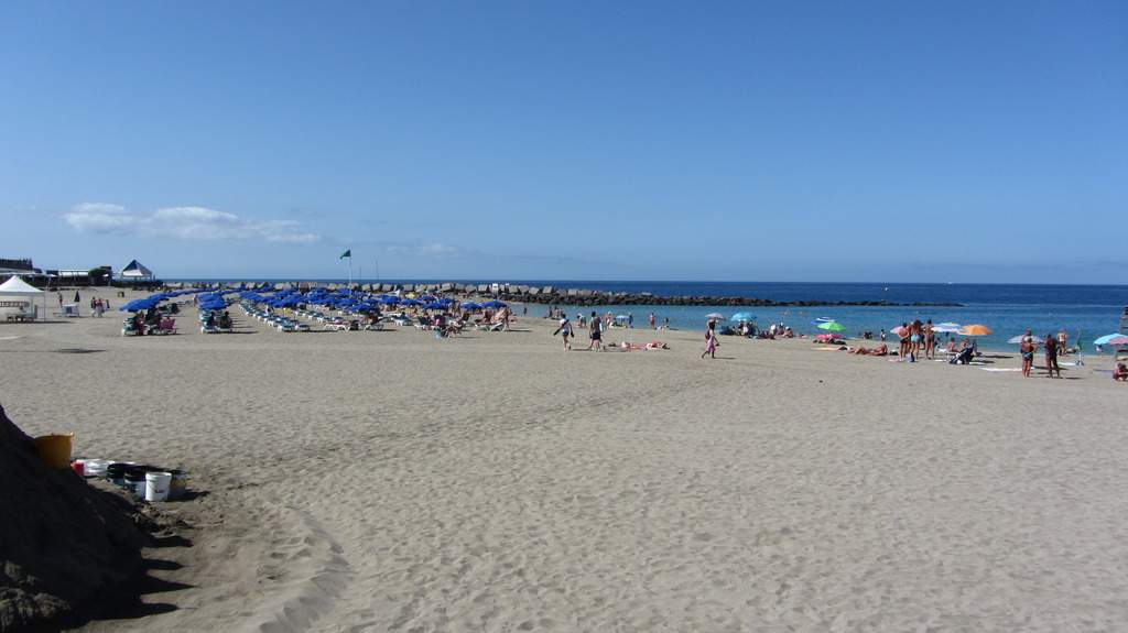 ai997.photobucket.com_albums_af98_deboraruben_H10_20Big_20Sur_20_Tenerife_37.jpg