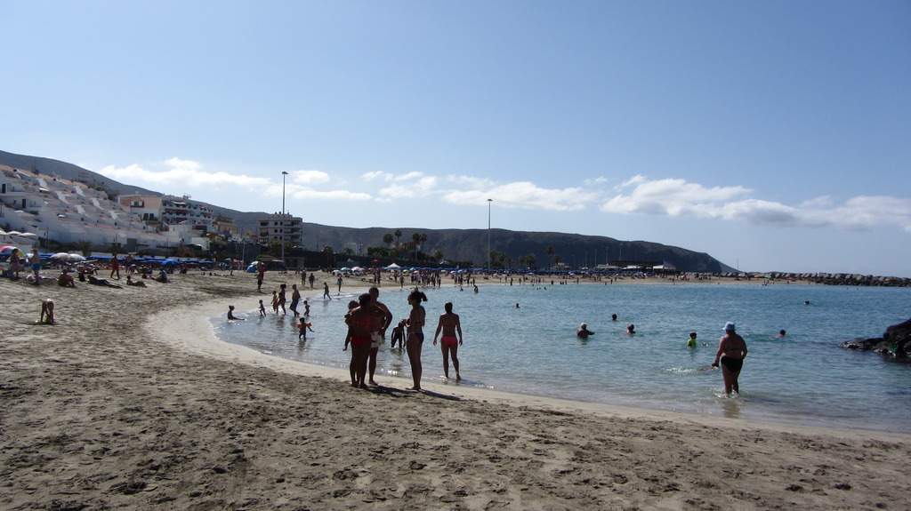 ai997.photobucket.com_albums_af98_deboraruben_H10_20Big_20Sur_20_Tenerife_38.jpg