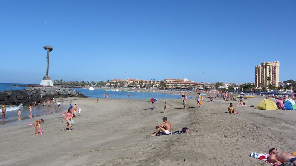 ai997.photobucket.com_albums_af98_deboraruben_H10_20Big_20Sur_20_Tenerife_39.jpg