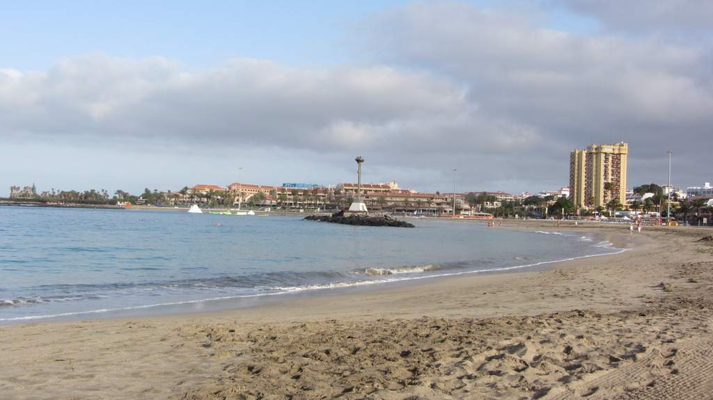 ai997.photobucket.com_albums_af98_deboraruben_H10_20Big_20Sur_20_Tenerife_43.jpg