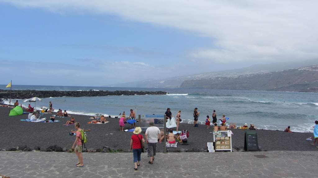 ai997.photobucket.com_albums_af98_deboraruben_H10_20Big_20Sur_20_Tenerife_45.jpg