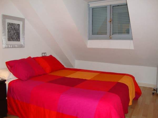 ai997.photobucket.com_albums_af98_deboraruben_Homestay_1.jpg