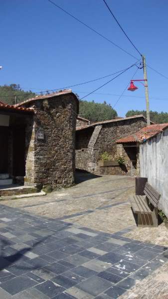 ai997.photobucket.com_albums_af98_deboraruben_Serra_20Lousa_DSC01368.jpg