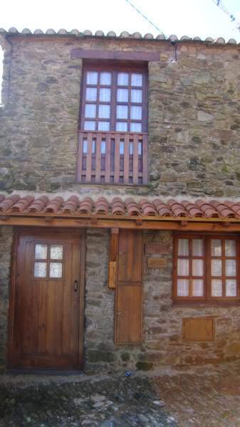 ai997.photobucket.com_albums_af98_deboraruben_Serra_20Lousa_DSC01374.jpg