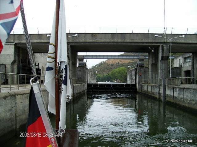 ai998.photobucket.com_albums_af110_tininharibeiro_Douro_vrias066.jpg