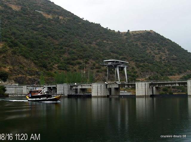 ai998.photobucket.com_albums_af110_tininharibeiro_Douro_vrias171.jpg