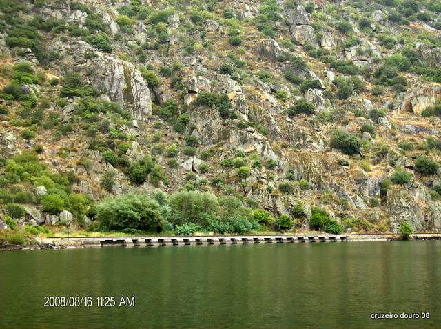 ai998.photobucket.com_albums_af110_tininharibeiro_Douro_vrias184.jpg