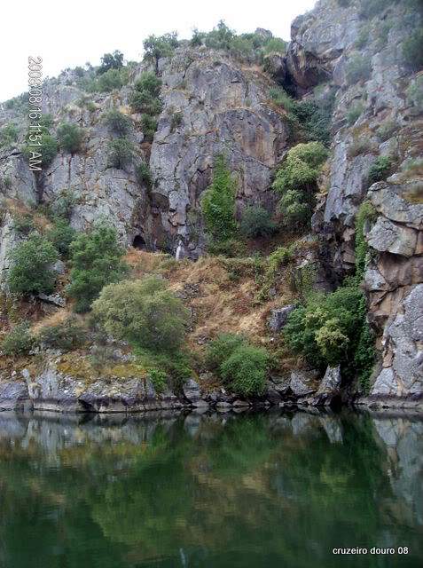 ai998.photobucket.com_albums_af110_tininharibeiro_Douro_vrias219.jpg