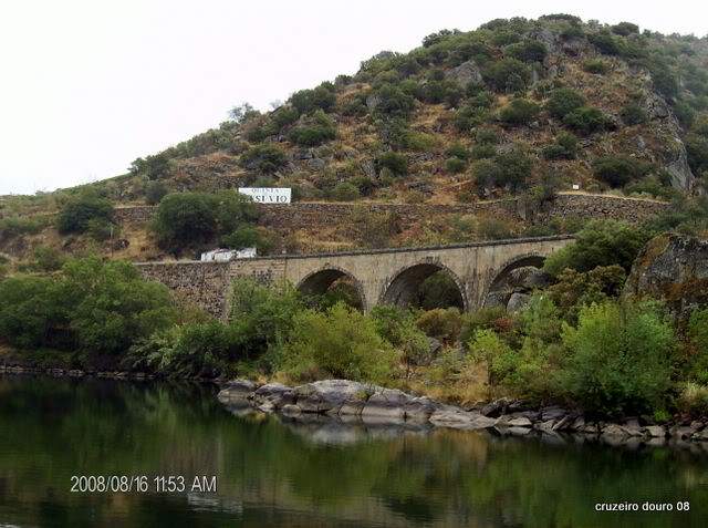 ai998.photobucket.com_albums_af110_tininharibeiro_Douro_vrias227.jpg