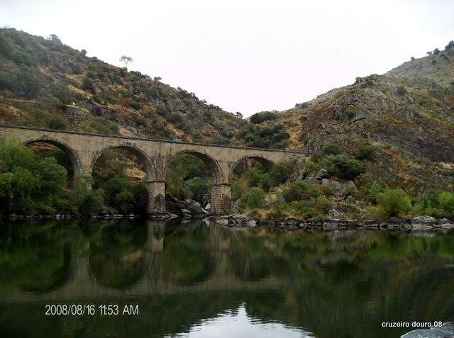 ai998.photobucket.com_albums_af110_tininharibeiro_Douro_vrias229.jpg