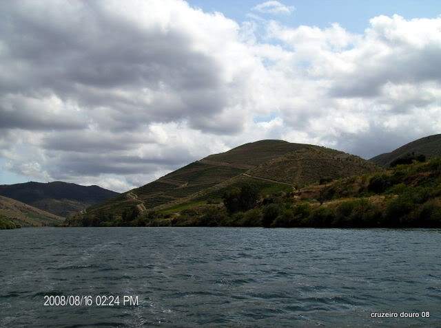 ai998.photobucket.com_albums_af110_tininharibeiro_Douro_vrias296.jpg