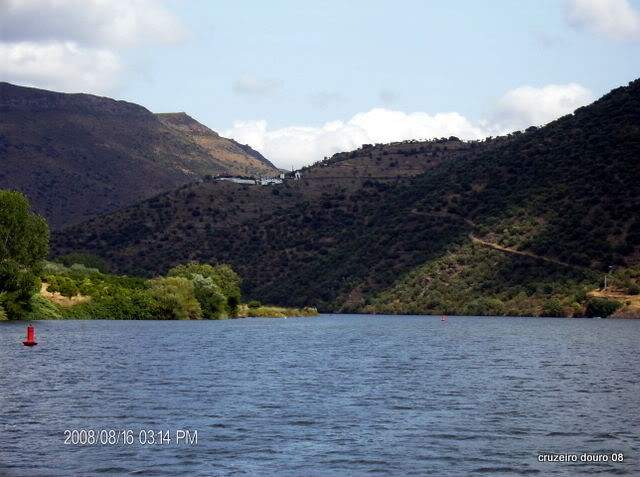 ai998.photobucket.com_albums_af110_tininharibeiro_Douro_vrias318.jpg