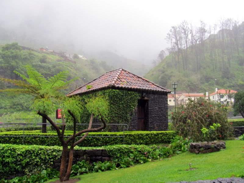 ai998.photobucket.com_albums_af110_tininharibeiro_MADEIRA_MADEIRA2011571.jpg
