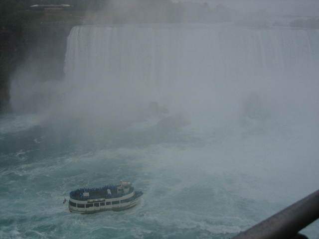 aimg32.picoodle.com_img_img32_4_2_28_f_IMG0135m_4a496f0.jpg