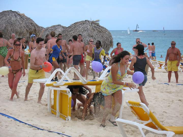 alh4.ggpht.com__uMht6qW_Epw_SlSo_e4OezI_AAAAAAAAAG0_a2bUBN2HPTU_s720_Punta_20Cana_20080.JPG