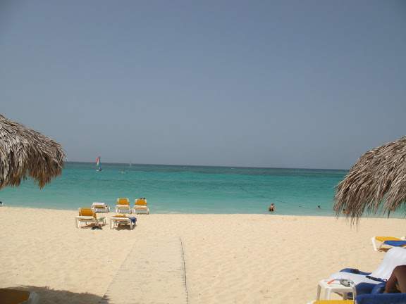 alh5.ggpht.com__uMht6qW_Epw_SlW91PDz9fI_AAAAAAAAAHU_Mga4ywPBZoI_s576_Punta_20Cana_20097.JPG