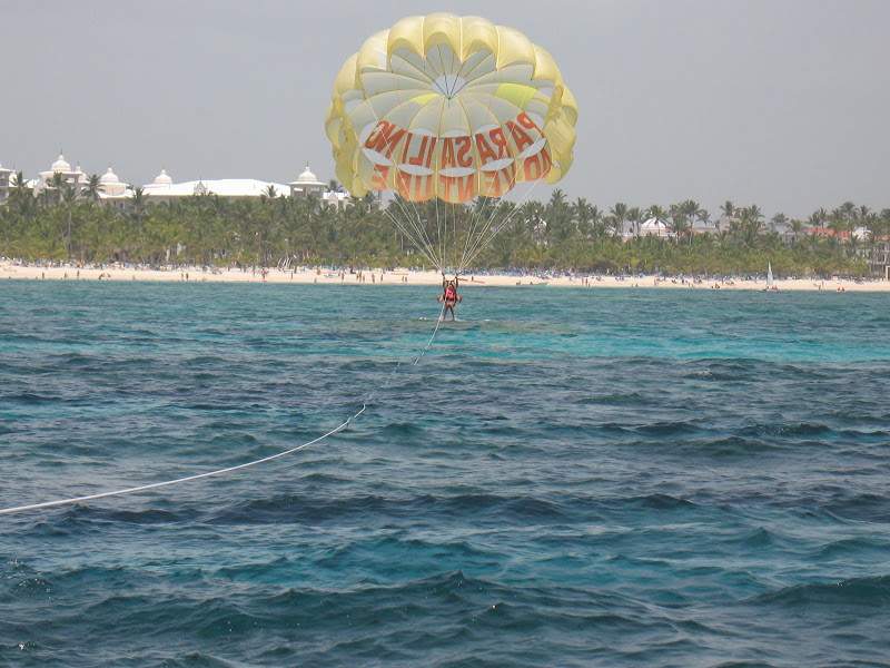 alh6.ggpht.com__uMht6qW_Epw_SmNuggmYitI_AAAAAAAAAbI_uevdDQNkk_U_s800_Punta_20Cana_20041.JPG