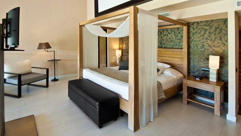 am.hoteles_catalonia.com_es_img_catalonia_royal_bavaro_hab_exclusive_suite.jpg