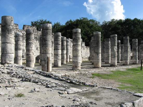 amedia_cdn.tripadvisor.com_media_photo_s_01_0b_12_c2_chichen_itza.jpg