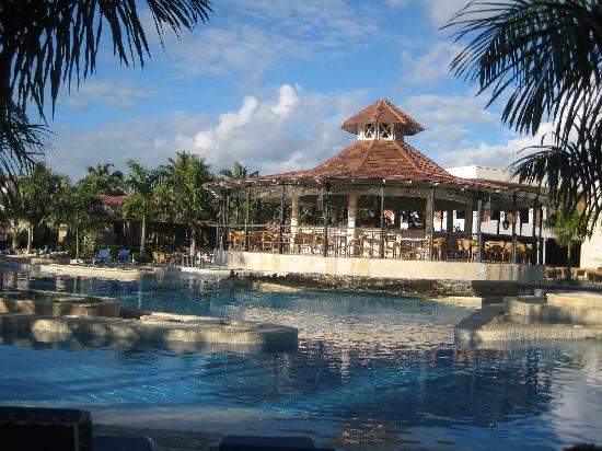 amedia_cdn.tripadvisor.com_media_photo_s_01_21_3e_dc_punta_cana.jpg