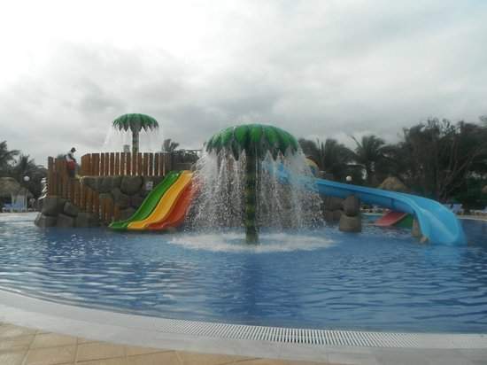 amedia_cdn.tripadvisor.com_media_photo_s_03_6e_6d_dc_grand_bahia_principe.jpg
