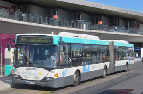 awww.paristoolkit.com_airport_orly_orlybus.jpg.pagespeed.ce.g54OCx1ZR0.jpg