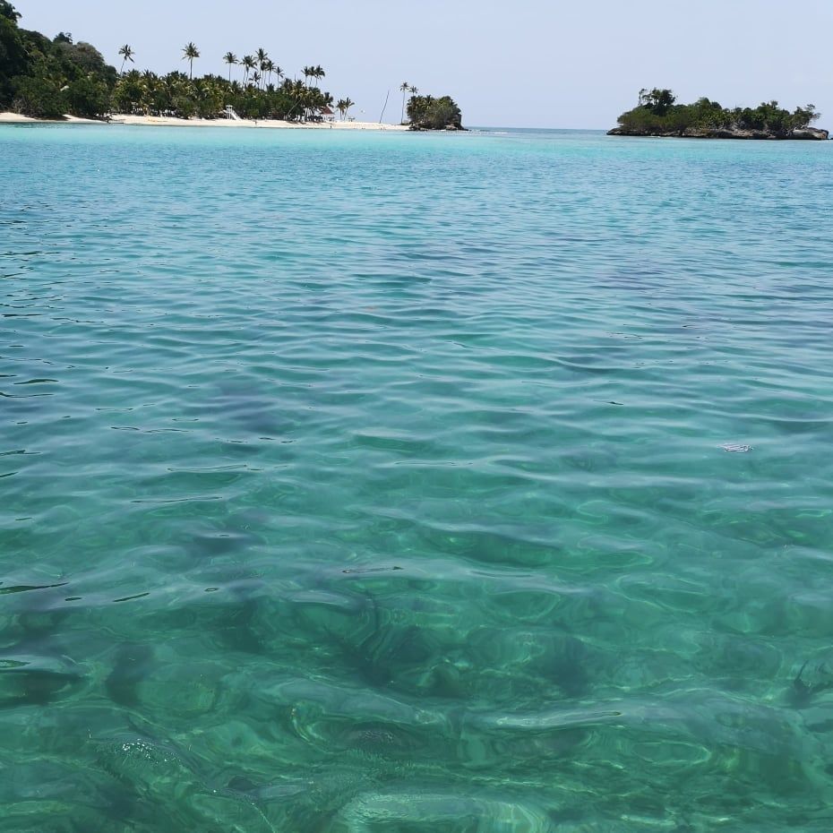 cayo levantado-Samaná.jpg