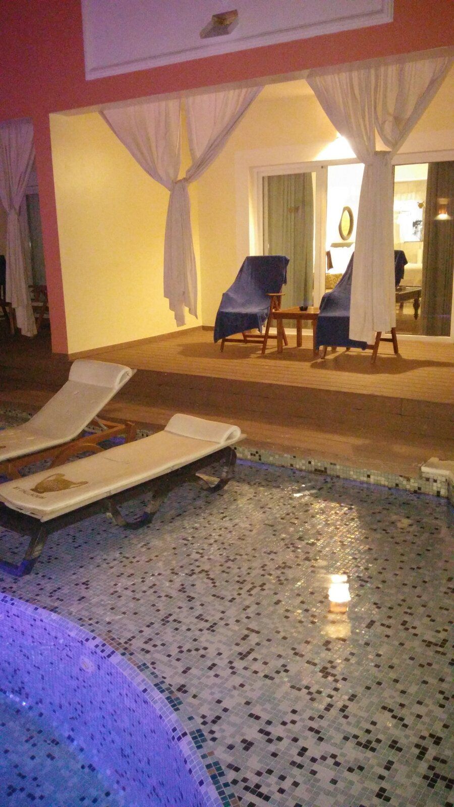 Hotel5.jpg