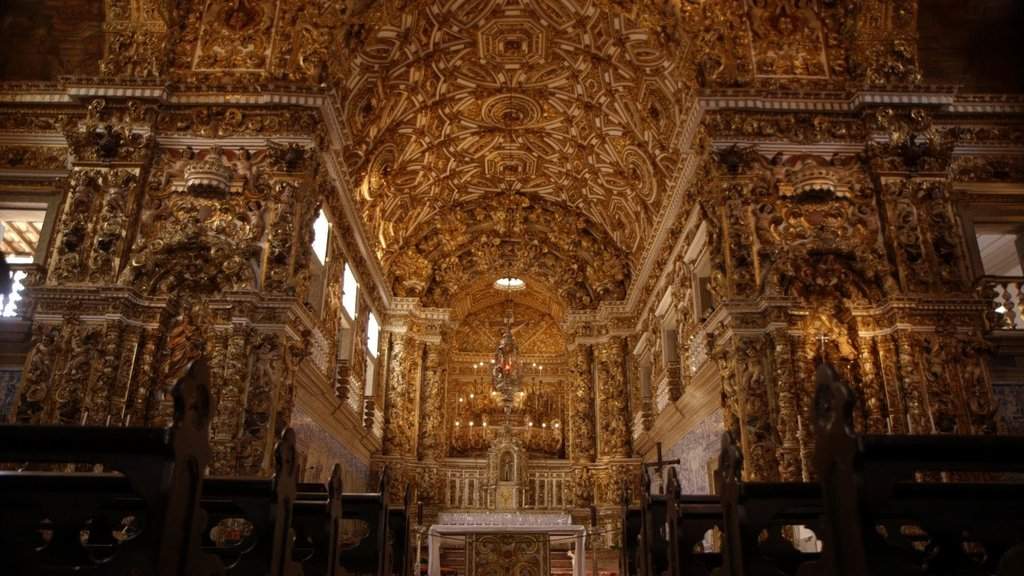 interior da igreja.jpg