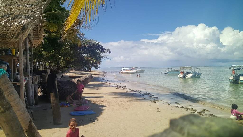 Praia de Moreré29662970_10216555412938187_2518881052351948718_o.jpg