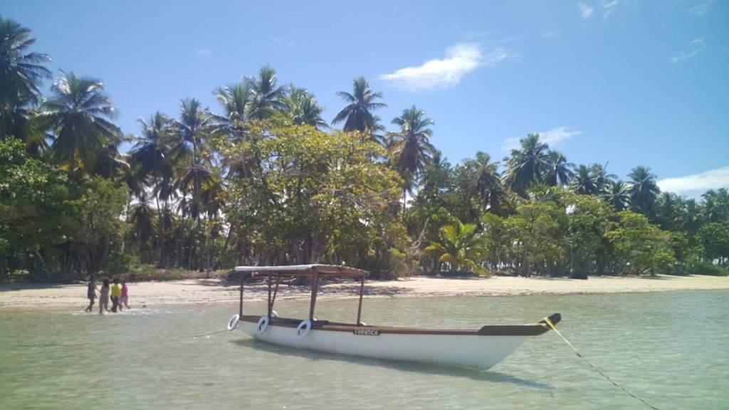 Praia de Moreré981136_10216555381217394_1796885171449395432_o.jpg