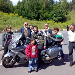 Motard solitário na Noruega