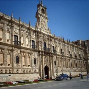 León