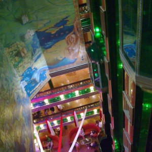 Elevador átrio Europa