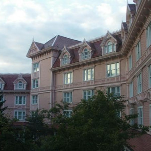 Disneyland Hotel