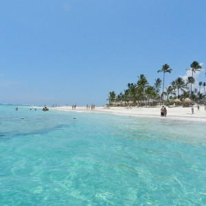 Praia frente ao Bahia Principe