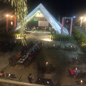 Jakarta - Ancol (Norte de Jakarta) Bar Backstage
