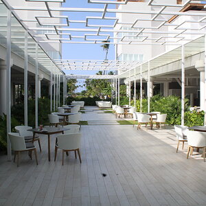 7.resort 1.JPG