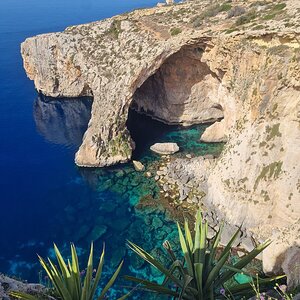 Blue Grotto, Malta.jpg