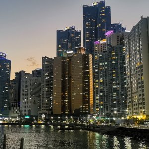 77 Busan.jpg
