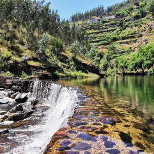 Praia Fluvial de Ponte de Telhe.jpg