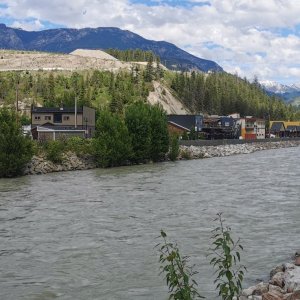 39 Rockies.jpg