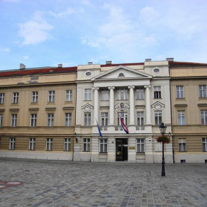 7DSC03582 Parlamento - Zagreb.JPG