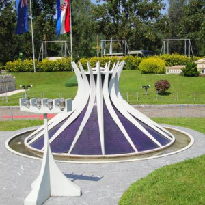 DSC04707 Catedral De Brasilia   Minimundus   Klagenfurt