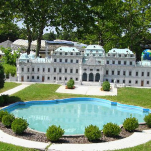 DSC04718 Palácio Belvedere (Viena) - Minimundus - Klagenfurt 2.JPG