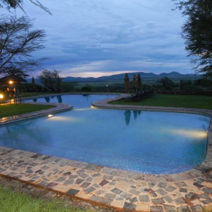 Serengeti Sopa Lodge