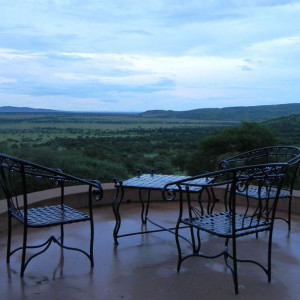 Serengeti Sopa Lodge