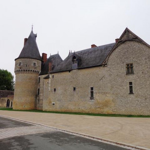 DSC01531FougeresSurBievre [640x480].JPG