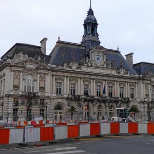 DSC01619Tours [640x480].JPG